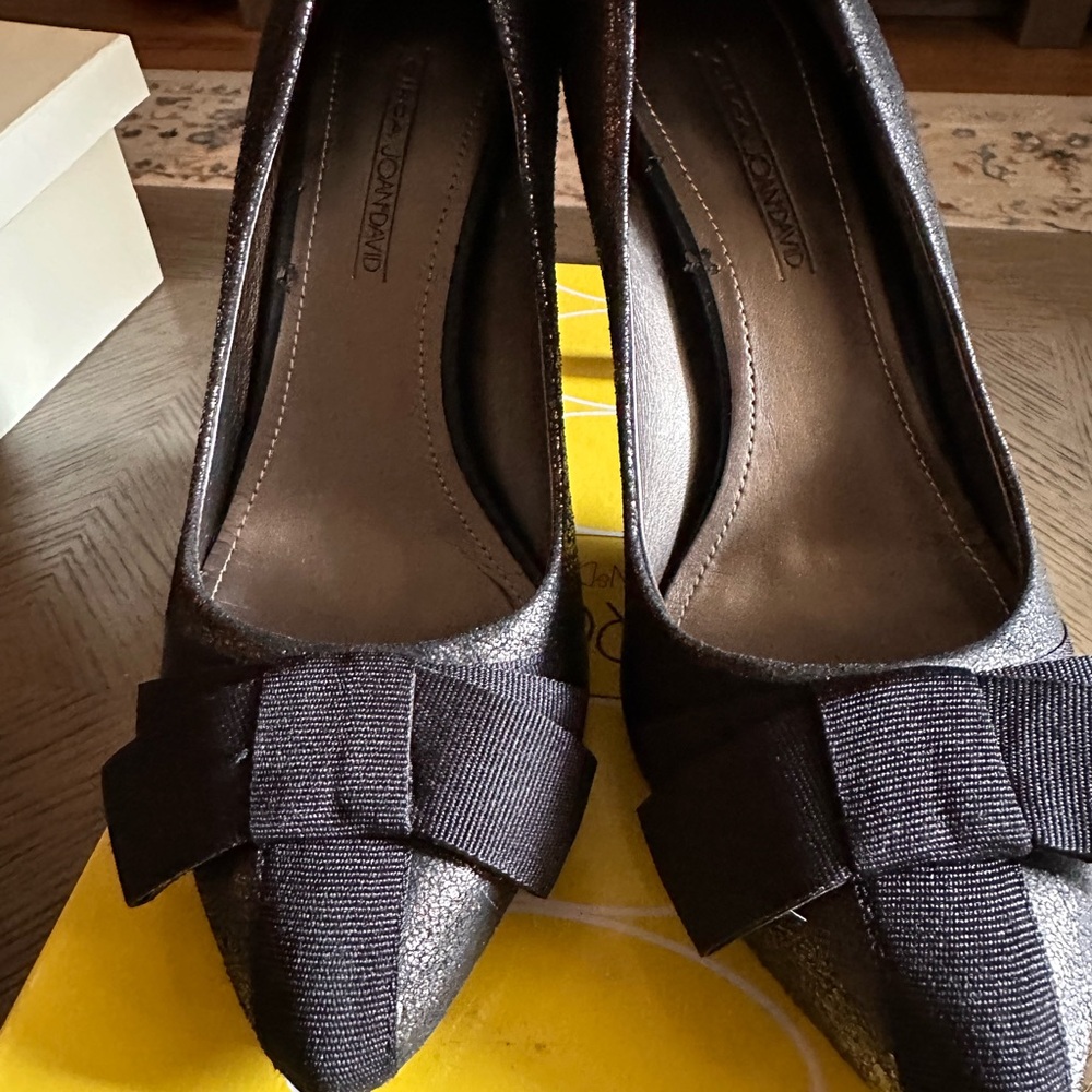 Circa Joan David Black gray  women’s Heels shoes.